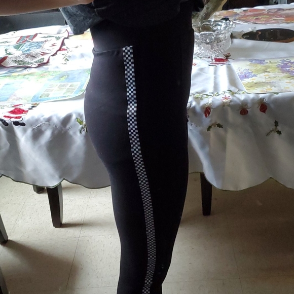 Leggings - Picture 4 of 11